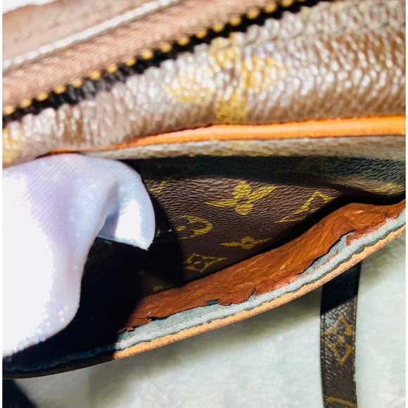 Louis Vuitton Danube Crossbody Bag Monogram Canvas Small Messenger Purse - Picture 11 of 14